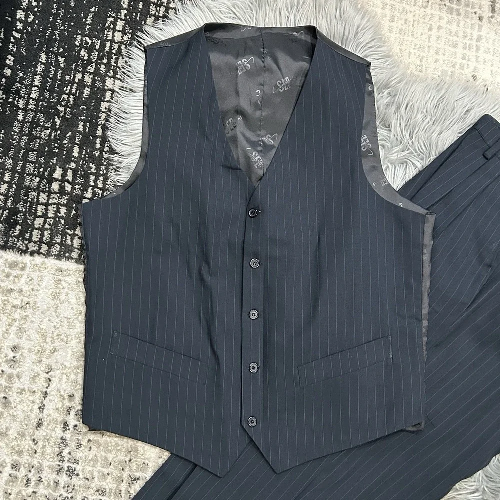 Custom‎ Tailor Mens Dark Navy Pinstripe 3 Piece Suit 38X30